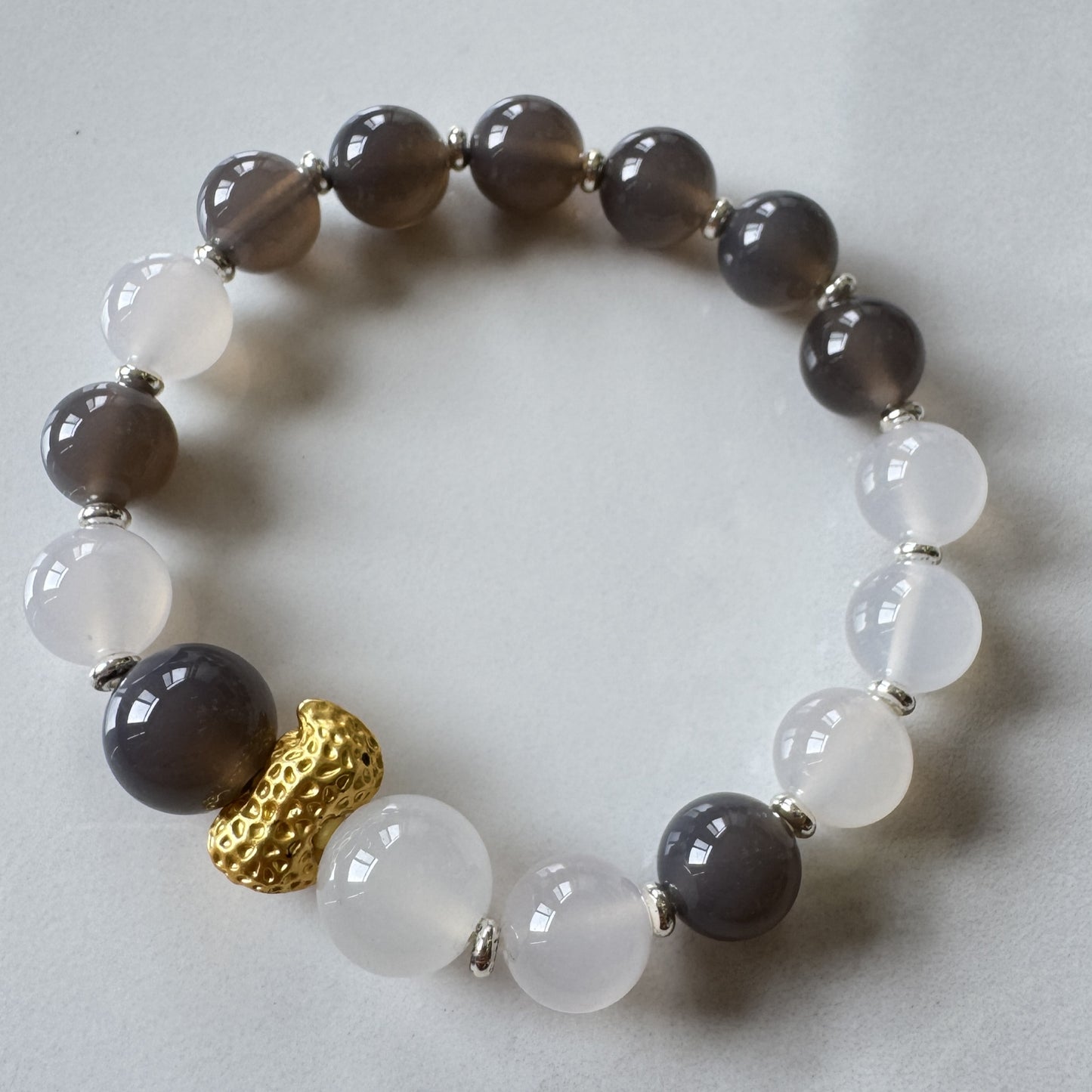 White Dew Solar Term Bracelet - White Agate Grey Agate | TCM Lung Moisturizing · Autumn Dryness Relief · Energy Balance Jewelry
