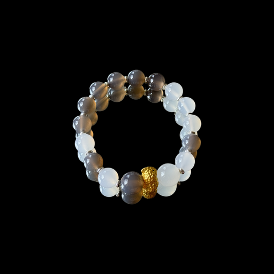 10mm Natural White Grey Agate Autumn Dryness Relief Crystal Bracelet